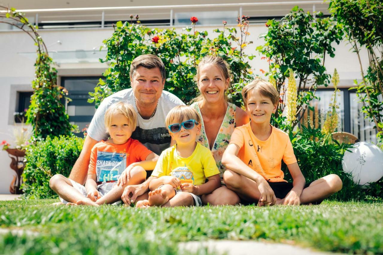 Apart Sunshine Ladis Dış mekan fotoğraf